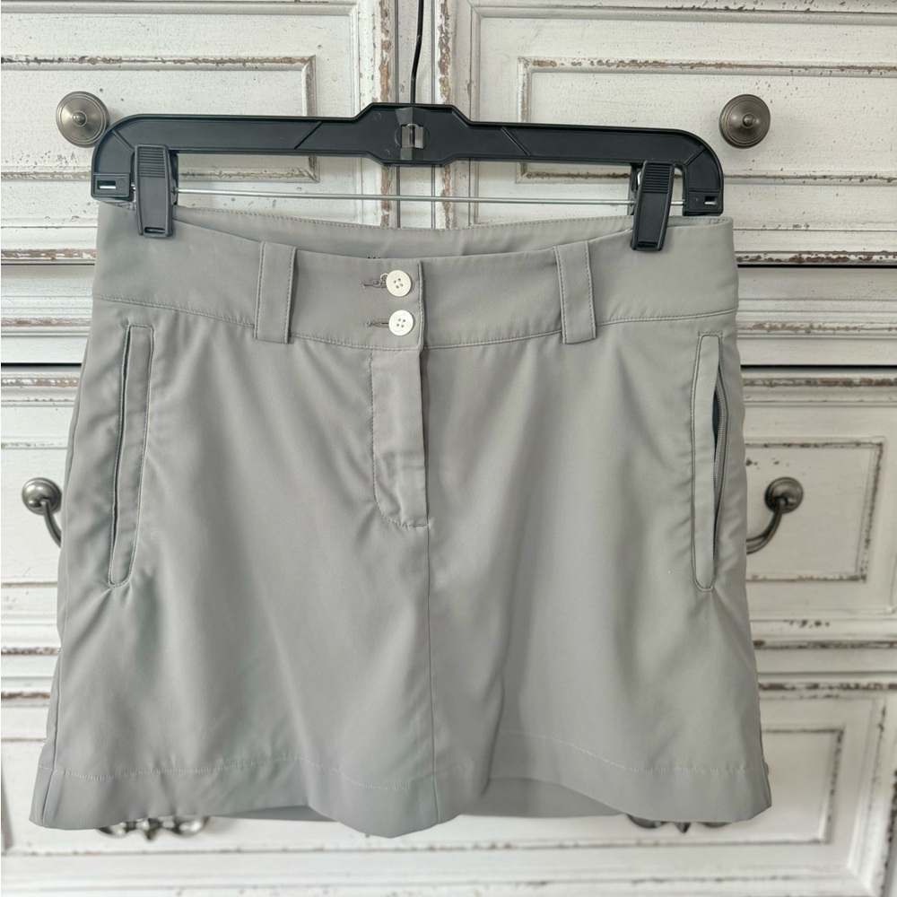 WOMEN’S NIKE DRIFIT GOLF SKIRT